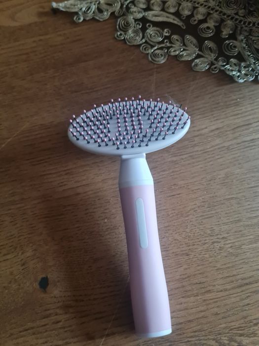 Sprzedam szczotkę dla kota