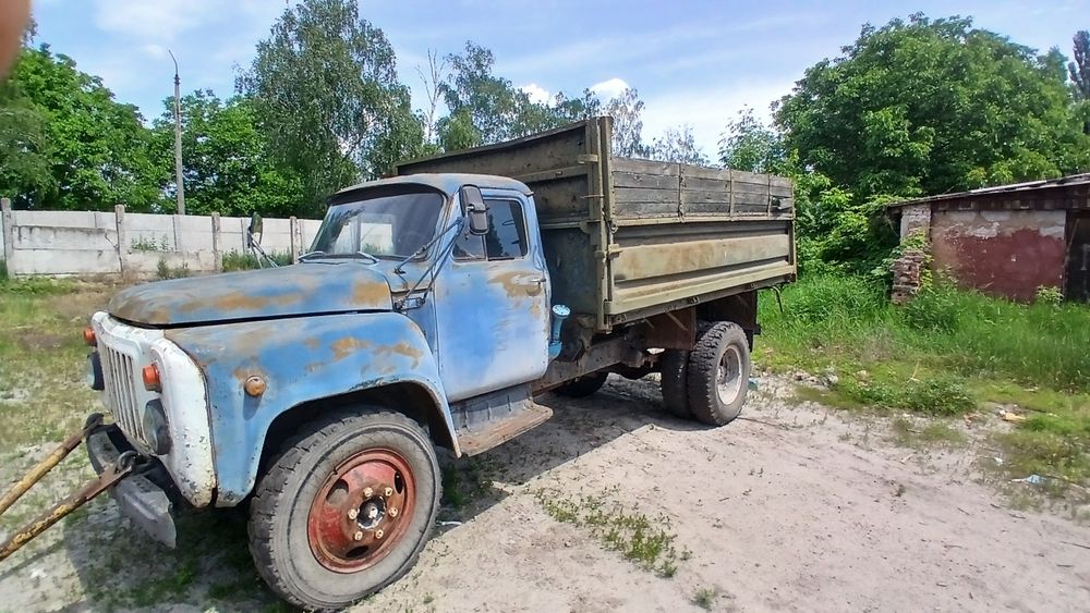 Газ 53 по запчастинах кузов мости рама. І тд