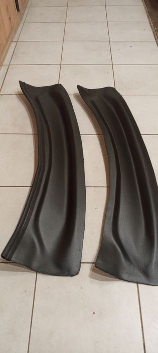 Накладка під лобове скло. Жабо на Renault Scenic 3