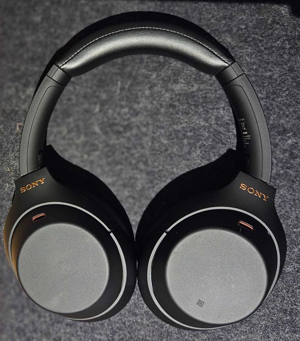 Auscultadores Sony WH-1000XM4 S/ Fios