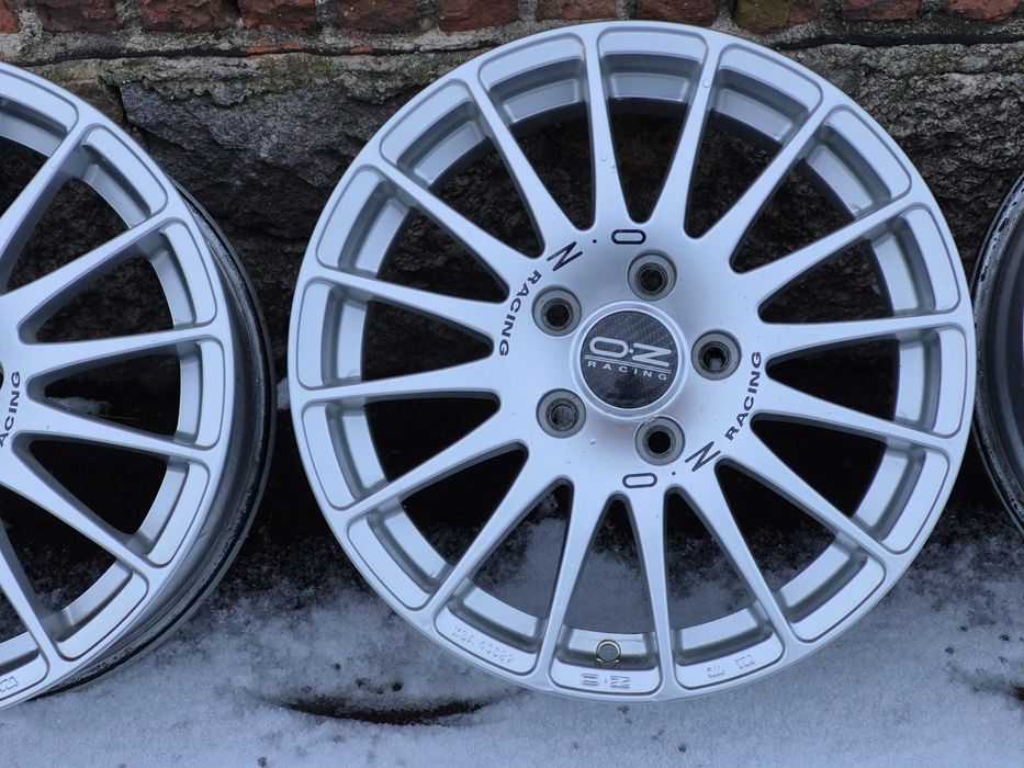 Piękne alufelgi 16" OZ SUPERTURISMO GT 5x112 oryginalne+Gratis
SUPERTU