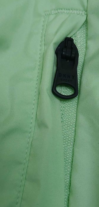 Zielona kurtka ASTOR DKNY Sport DP0J8973, R. S
