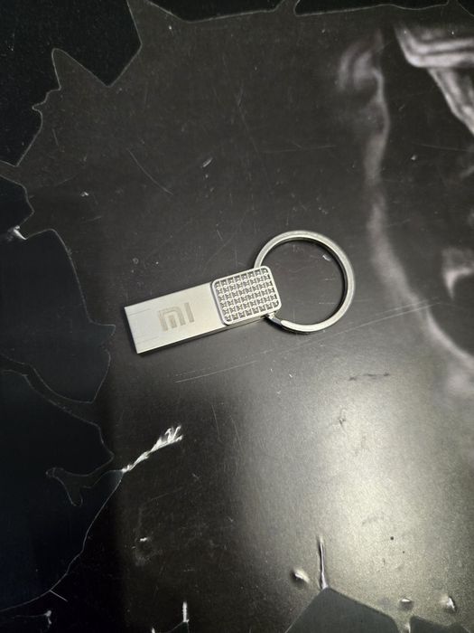 Pendrive 1Tb z kółkiem