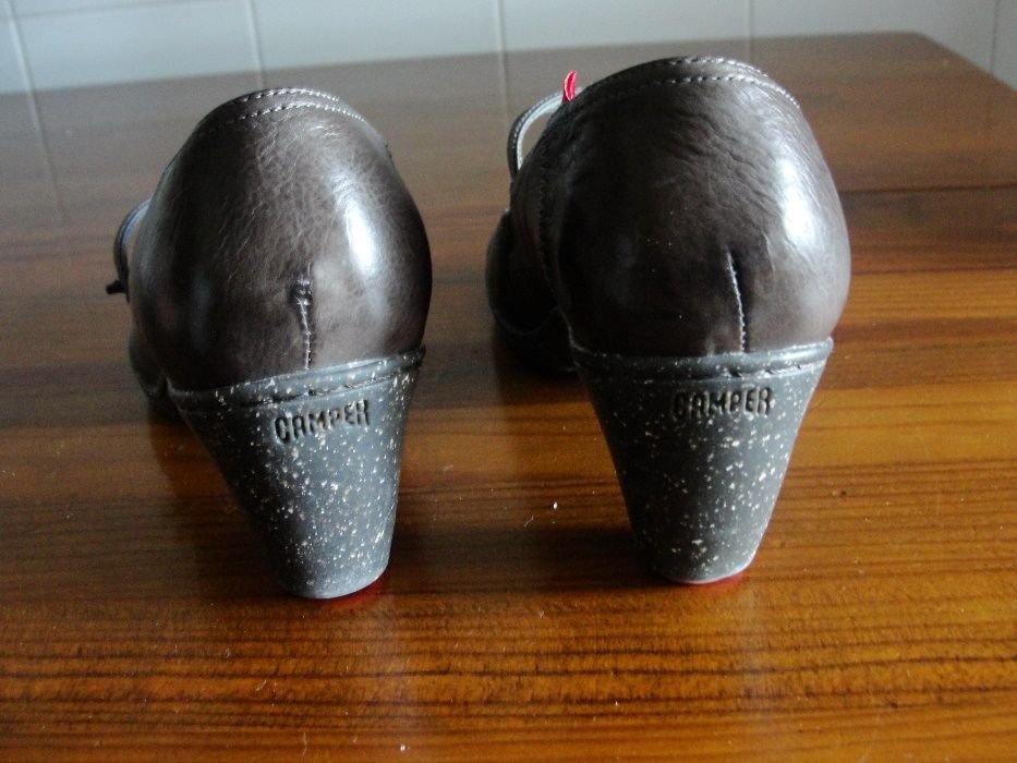Sapato CAMPER Nº 36