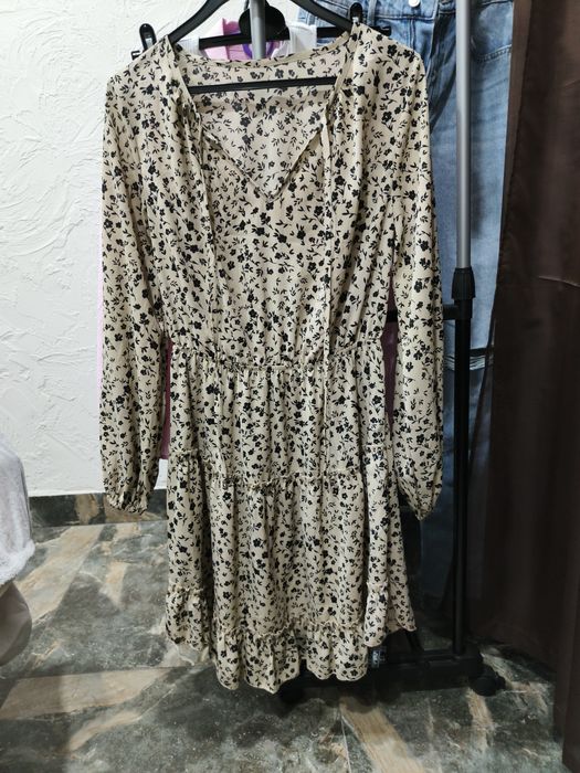 Плаття легке, гарне