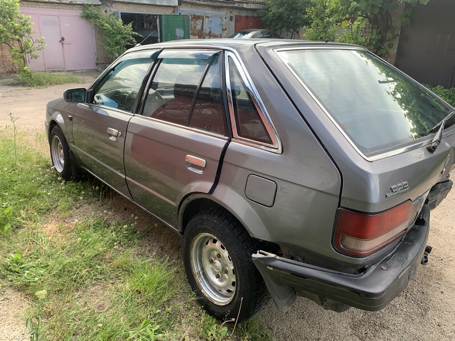 Продам автомобіль MAZDA 323 df
