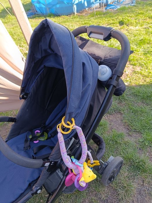 Sprzedam wózek 2w1, 3w1 gondola i spacerówka stan bardzo dobry