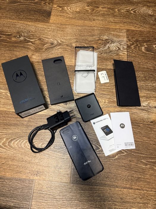 motorola razr 40 ultra - купить мобильные телефоны и смартфоны