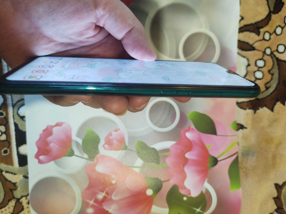 Продам xiaomi redmi note 8 pro 6/64 пам'ять в дуже доброму стані