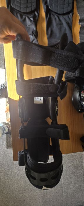 Joelheiras ortopédicas RXR