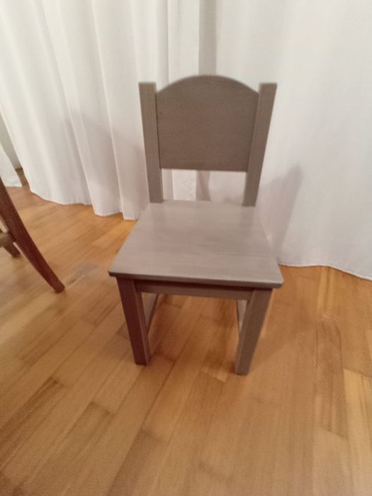 2 Cadeiras de crianca ikea