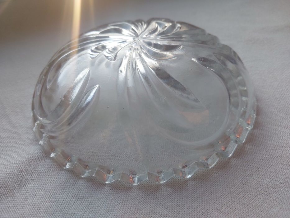 Bomboniera ząbkowanymi Huta Hortensja