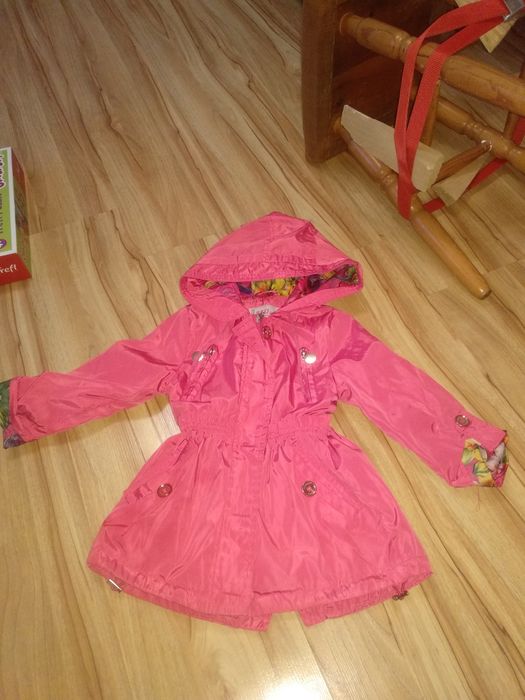 Kurtka wiosenna dla dziewczynki 92