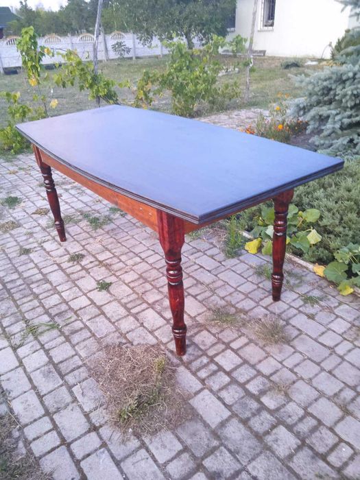 Продам обідній стіл