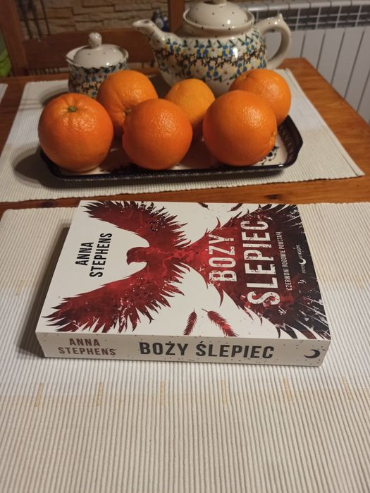 Boży ślepiec, Anna Stephens