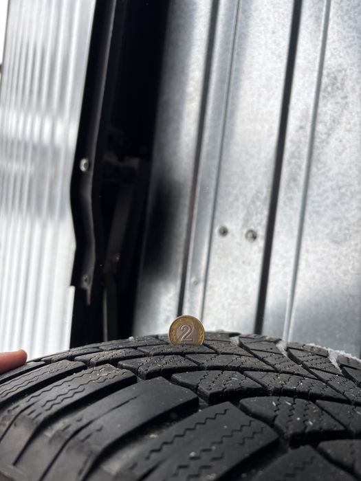 Opony Zimowe 215/55/16 Bridgestone Blizzak 2023 rok