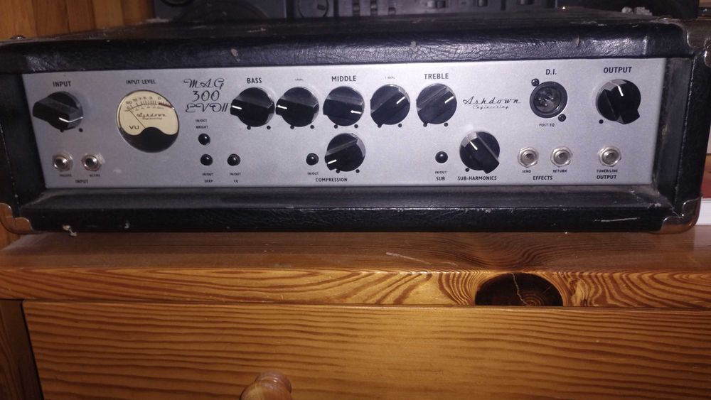 Head basowy wzmacniacz Ashdown Mag 300 Evo II tranzystor