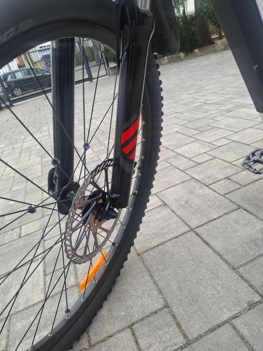 Rower elektryczny górski sava 27.5 cala.Rama 15 cali .Carbon