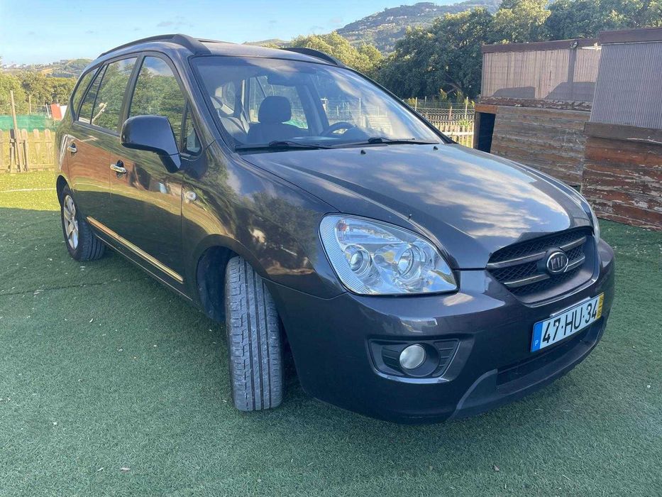 Kia Carens Mood 2.0 CRD 7 Lugares