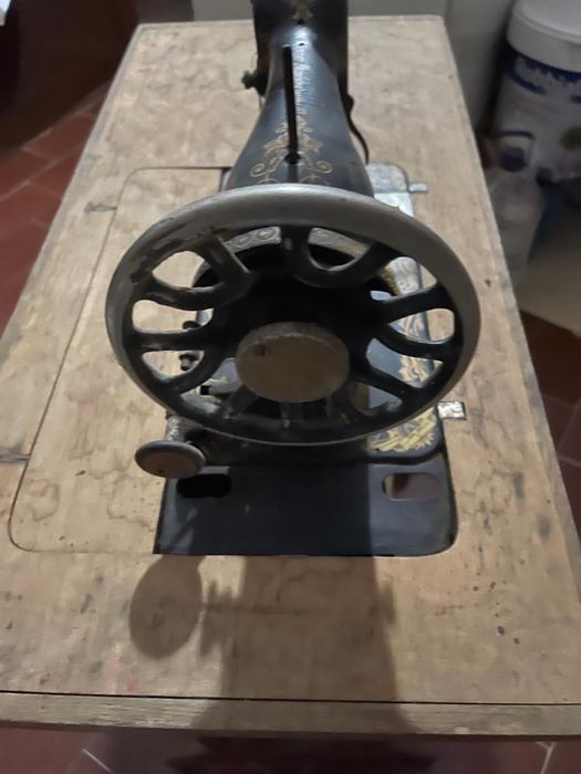 Maquina de Costura Singer