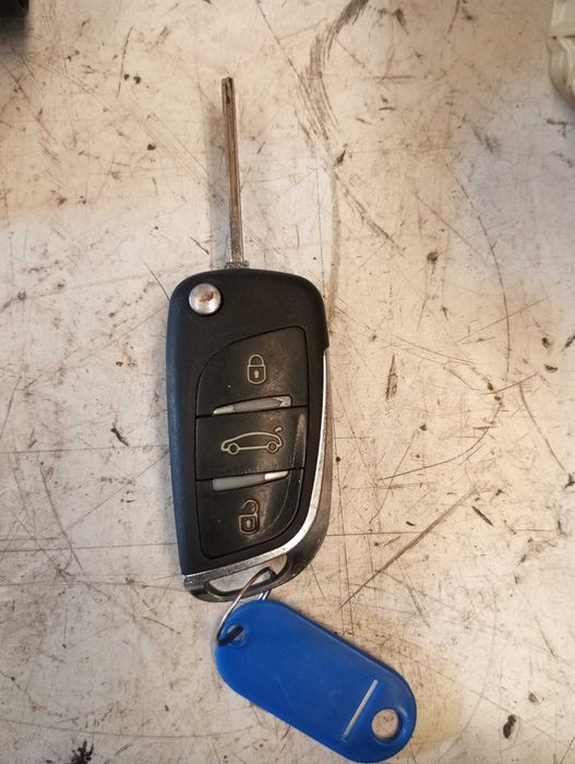 Conjunto quadrante e centralina (ECU + BSI + Chave) Peugeot 308