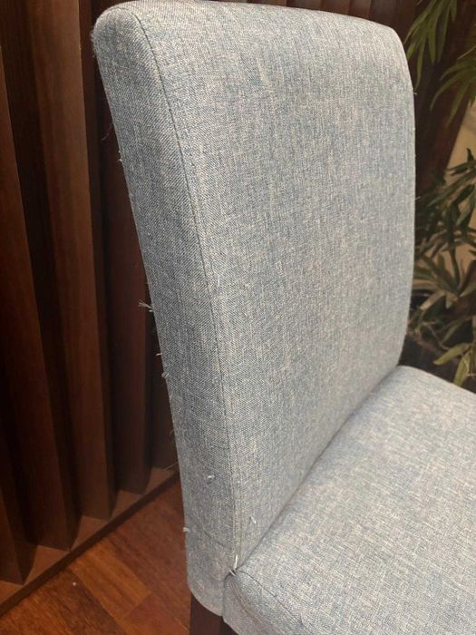 Cadeira tecido azul
