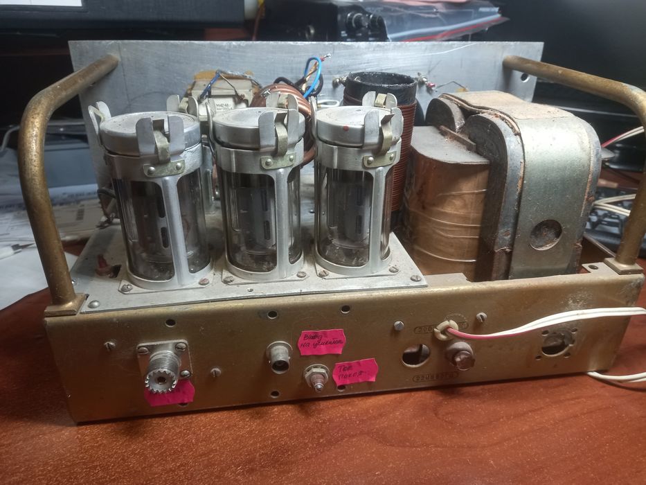 Усилитель мощности радиостанции