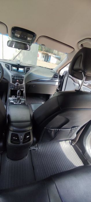 Продам Хундай Грандеур 2015г.вып.