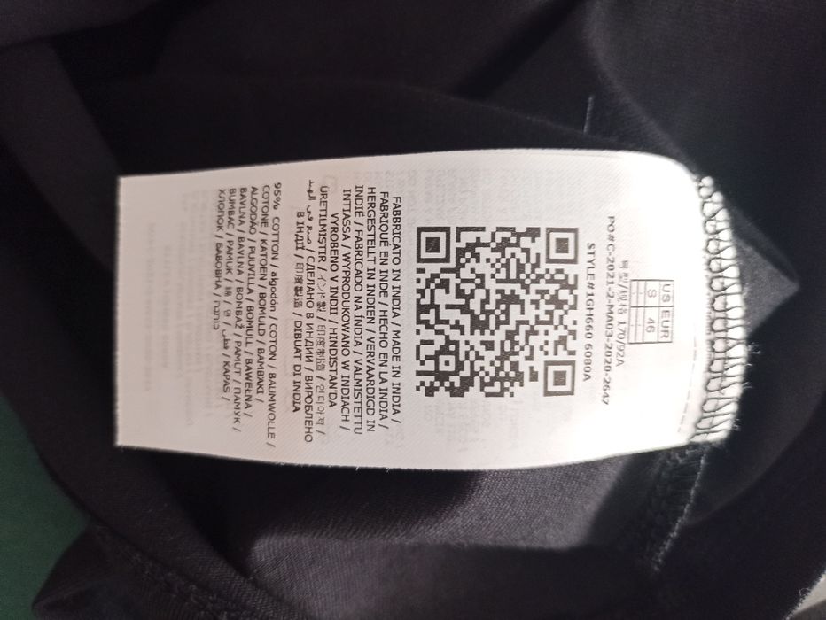 T-shirt czarny złote napisy Guess roz.XS/S