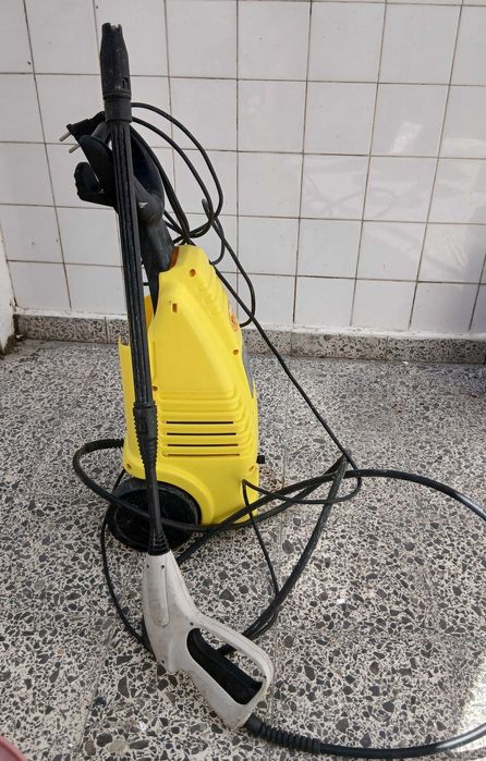 Karcher à venda usado