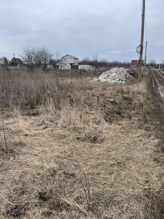 Продам участок на Дубраве