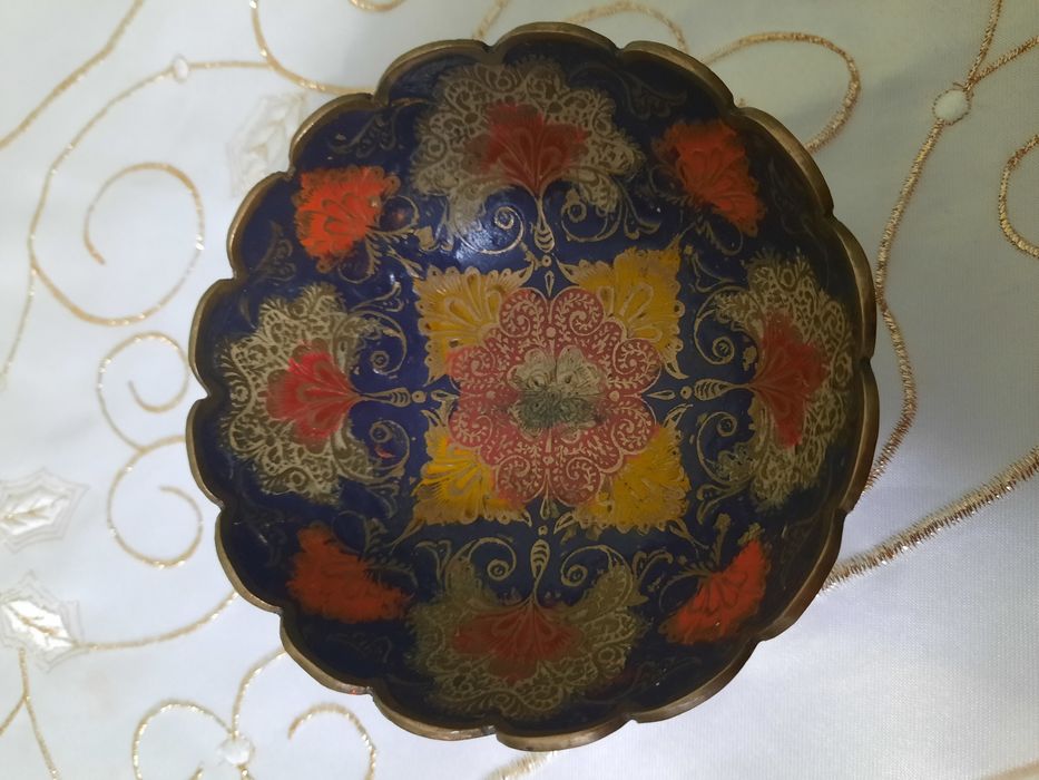 Продам небольшую пиалку