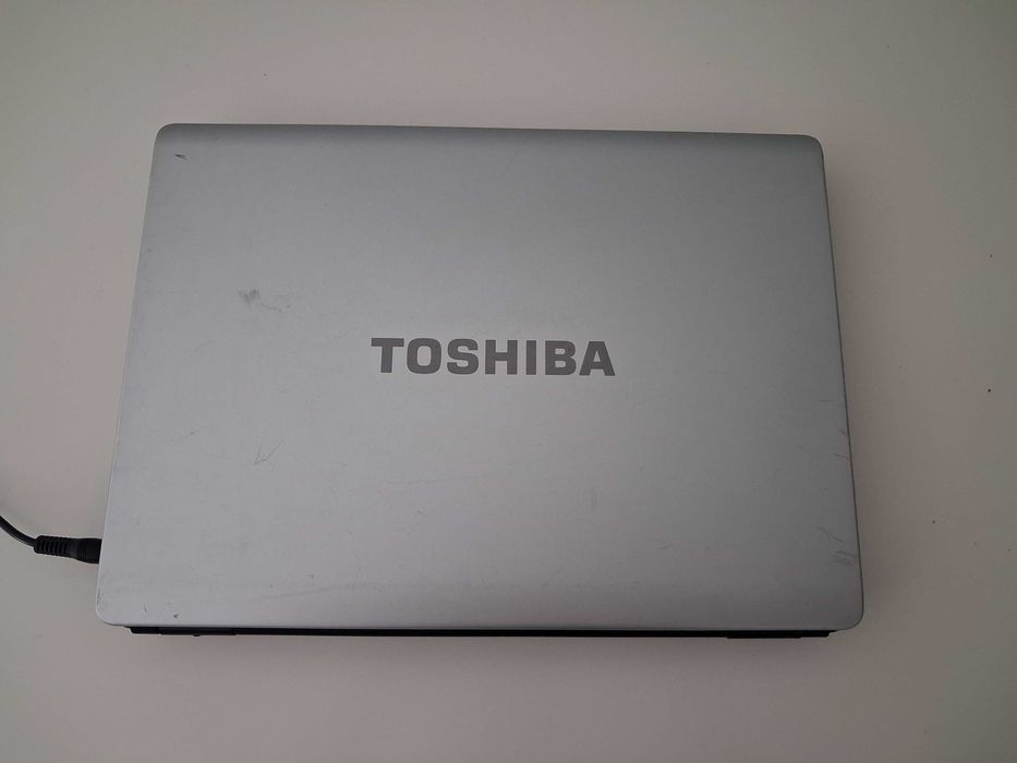 PC Portátil Toshiba Satellite L300 c/ Carregador Original