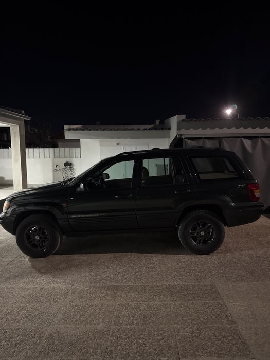 Jeep Grand Cherokee — photo 2