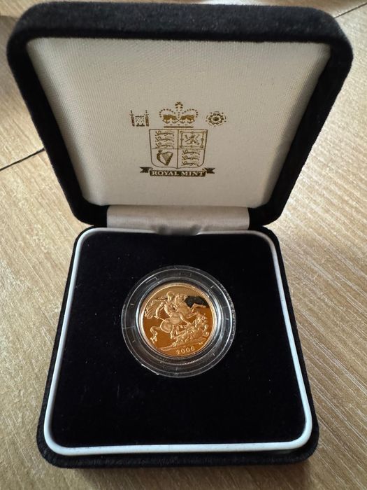 Moedas de ouro libra certificadas