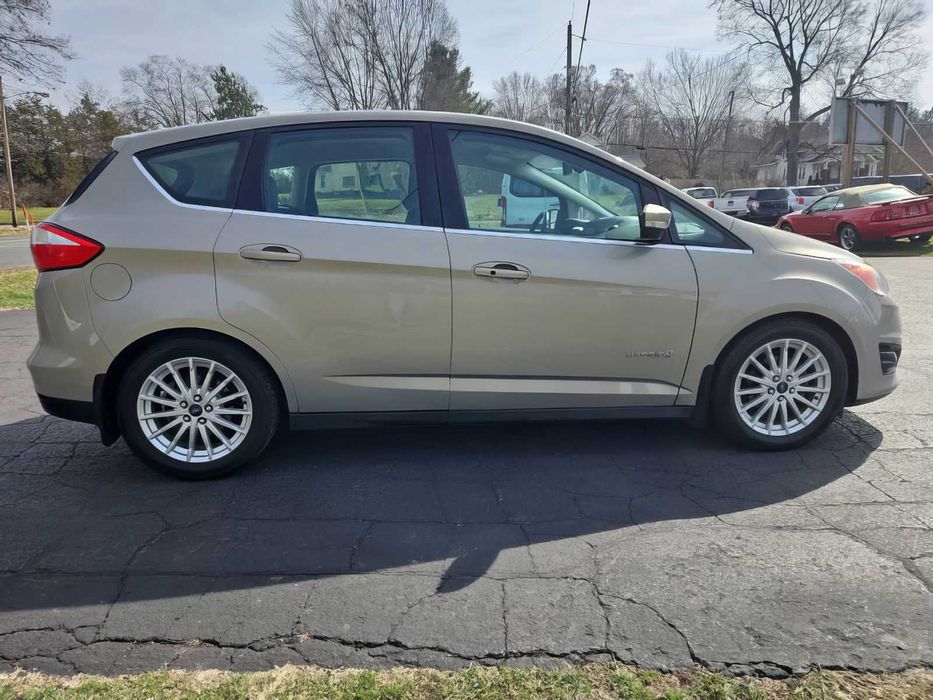 Ford C-MAX      2015