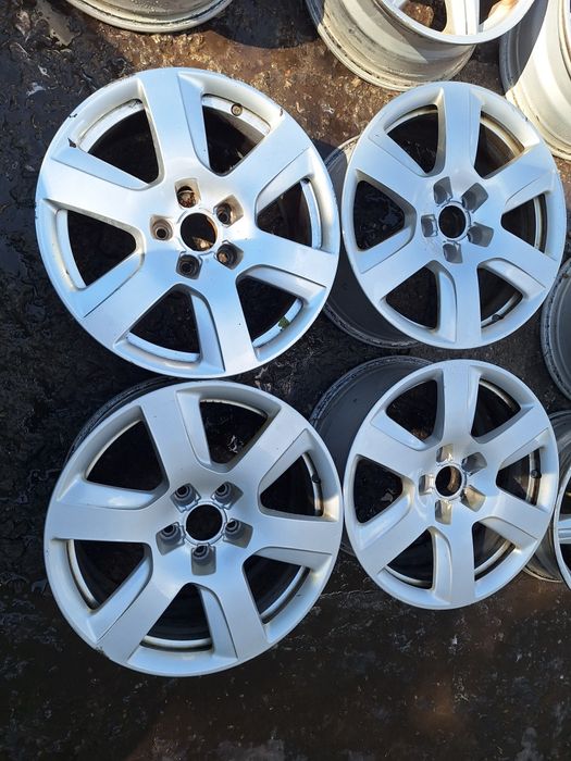 Felgi aluminiowe audi a6 17 cali 5x112 duży otwór