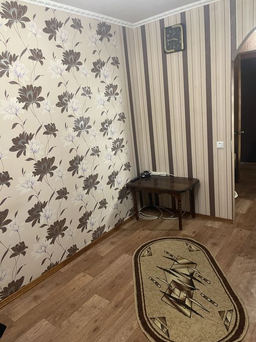 Здаю кімнату в гуртожитку