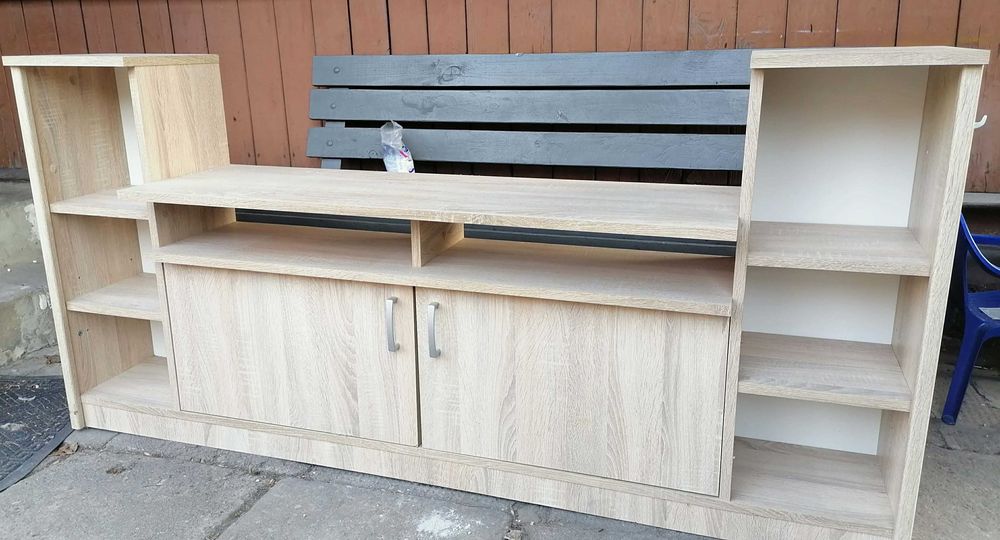 Szafka pod telewizor