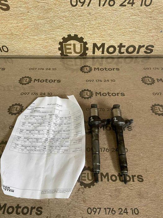 Форсунка Мазда 2.2  CX-7 CX7 3 6 R2AA13H50 mazda