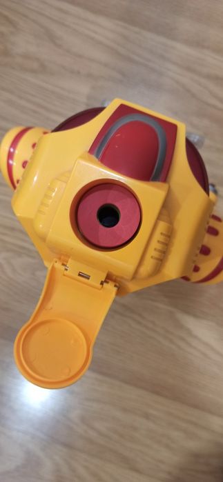 Робот інтерактивний