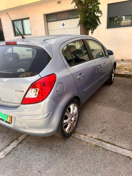 Opel corsa 2007 gasóleo