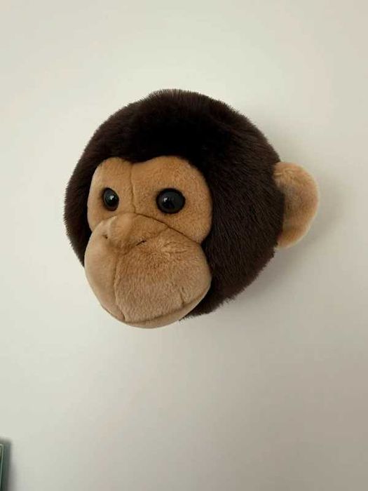 Cabeça de macaco decorativa