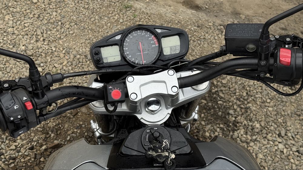 Suzuki GSR600 2008 рік