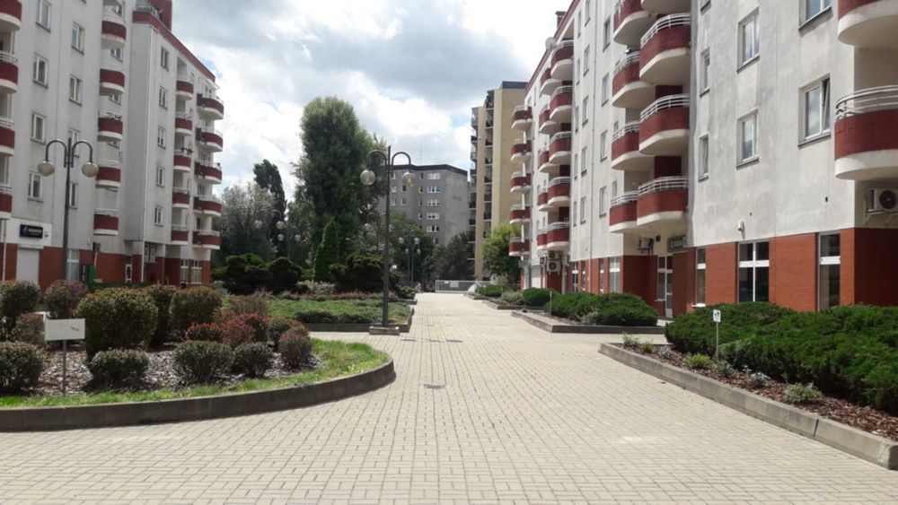 Bezpośrednio, Warszawa Praga Płd. Gocław Abrahama 43m2 pokój, kuchnia i garaż