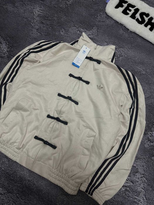 Куртка адідас в китайському стилі Adidas Chinese new year jacket