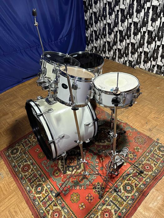 Ударна установка Peace