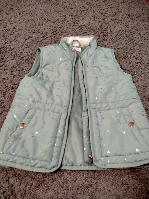 Куртка, курточка, косуха, жилетка, безрукавка для дівчинки