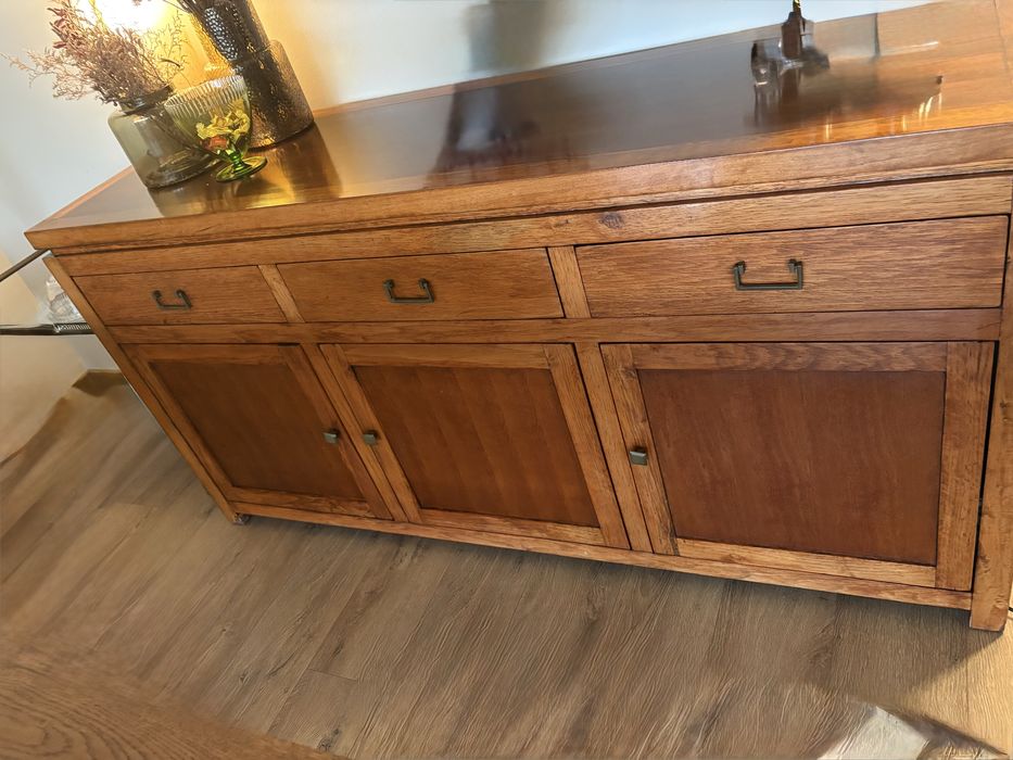 Aparador em madeira