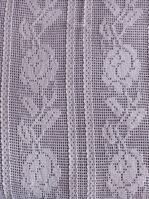 Colcha de renda branca